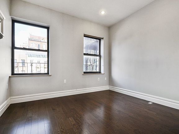 5th image of 1569 2nd Ave #4