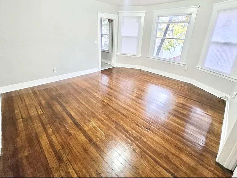 86 Dickerman St #2 — Photo 13