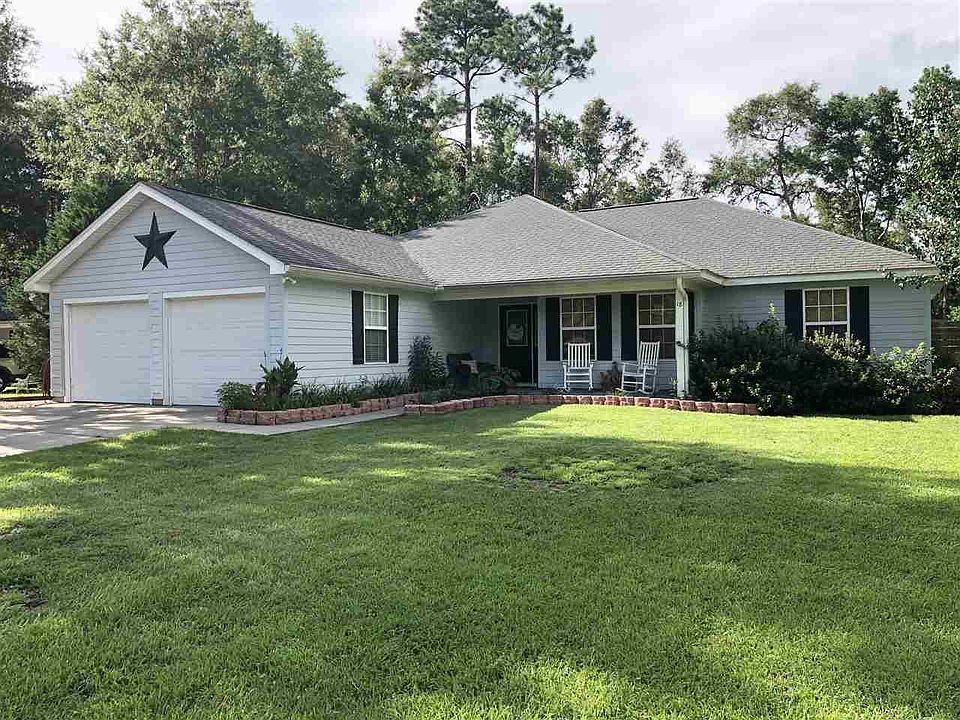 1st image of 18 Lake Ellen Cir