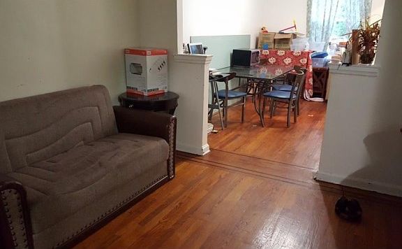 5th image of 2056 Pitman Ave