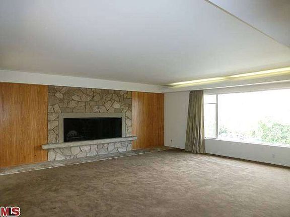 4th image of 1153 N Wetherly Dr