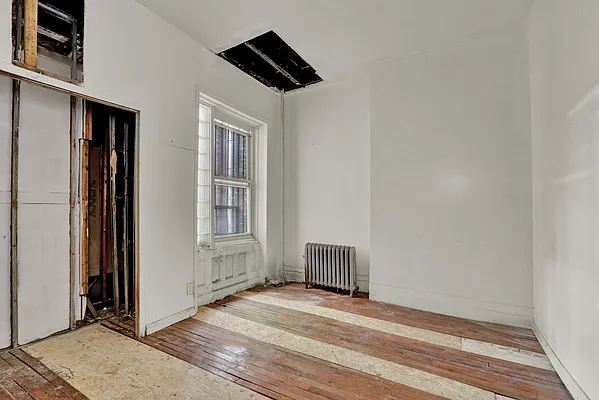 Sold by Island Advantage Realty | media 15