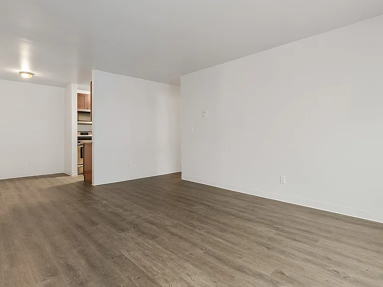 The Ridge at Bellevue — Photo 12