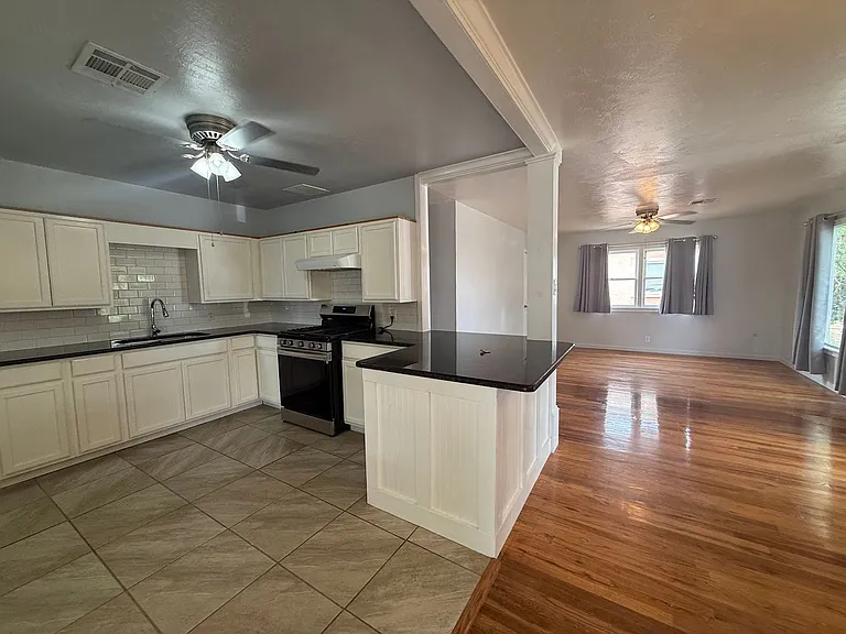 1514 Utah Ave — Photo 17