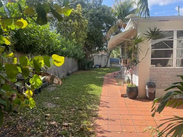 1936 Monroe St #2, Hollywood, FL 33020