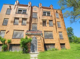 18055 Schoenherr St, Detroit, MI 48205