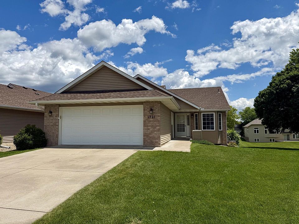 1st image of 1721 Carleton Dr