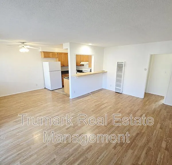 332 Cornell Dr #E — Photo 14