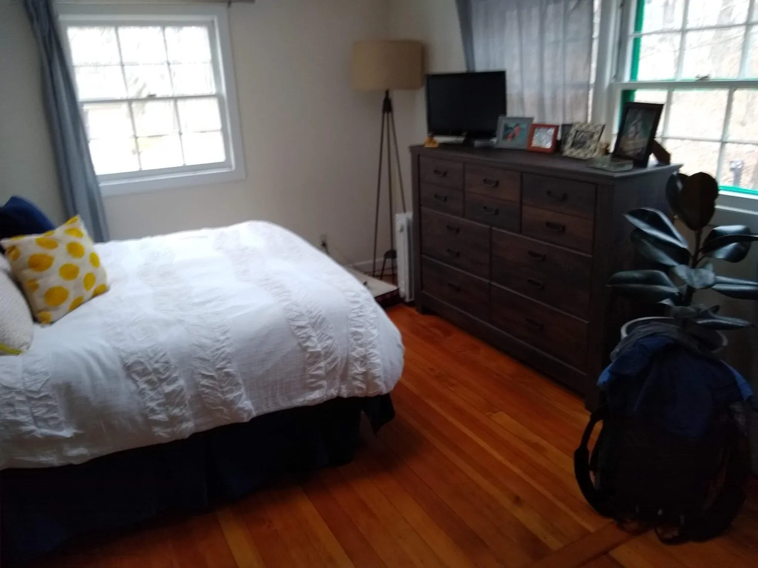 2 bed, 950 sqft, $3,200 — Photo 3