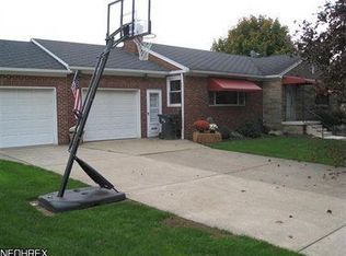 600 S Nickel Plate Ave, Louisville, OH