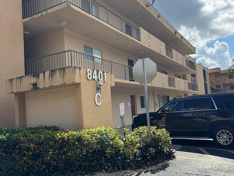 8401 SW 107th Ave #224 — Photo 9