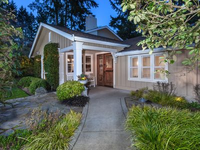 2120 102nd Pl SE, Bellevue, WA, 98004