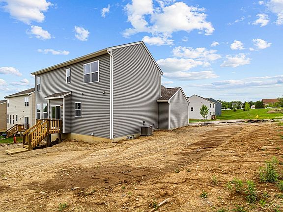 4th image of 2827 Pearse St #17
