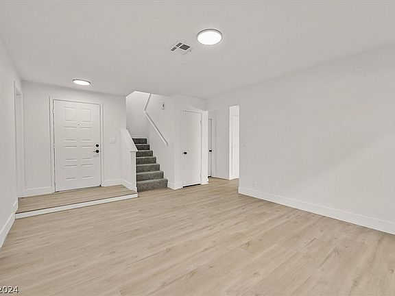 3rd image of 8160 Leger Dr