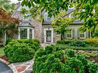 21 Fordyce Ln, Saint Louis, MO 63124