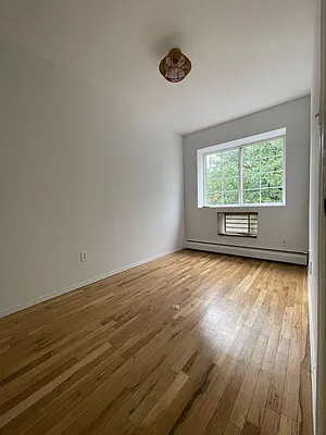 Rented by Aron Fried, LREB | media 7