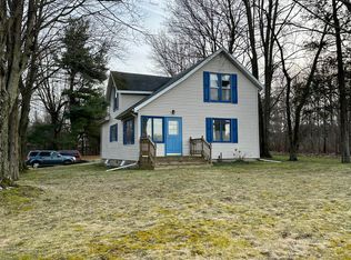 6040 Kaiser Rd, Benton Harbor, MI 49022