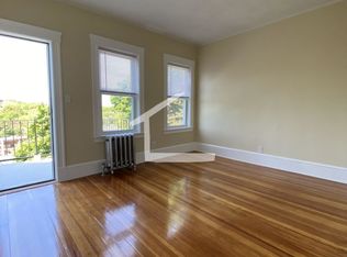 303 Tappan St #25, Brookline, MA 02445