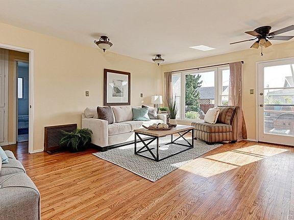 2nd image of 4738 Towers St