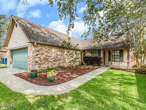 2nd image of 111 Stable Creek Dr