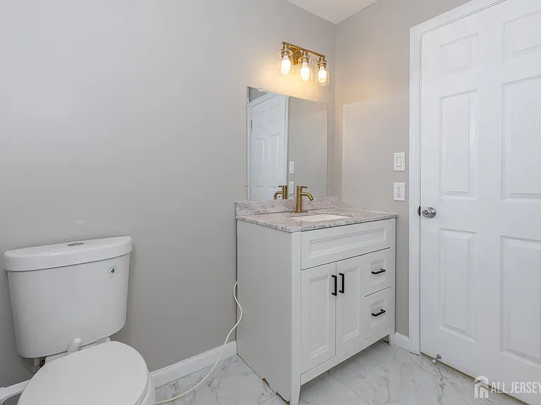 2301 Bayhead Dr — Photo 14