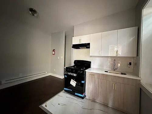 306 Renner Ave #2 Photo 1
