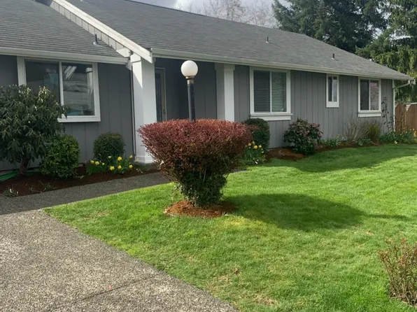 106 117th St E, Tacoma, WA 98445