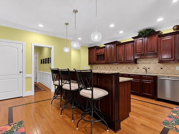 5th image of 3812 Barberry Lake Ct