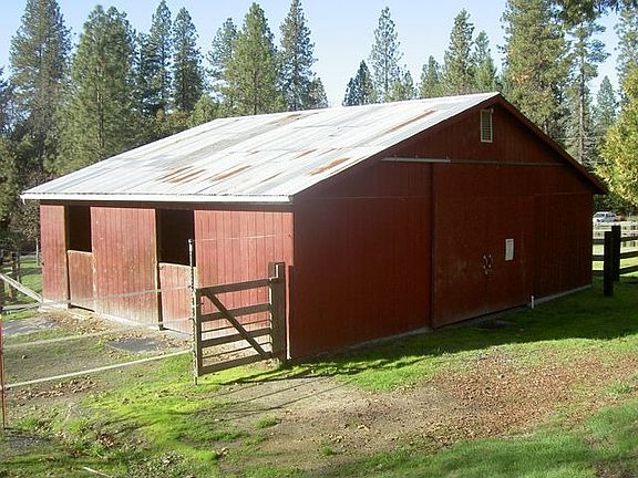 barn