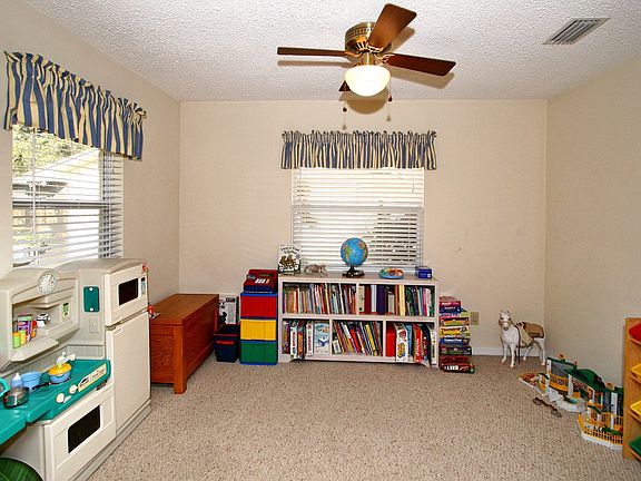 Office/Den/Bonus Room