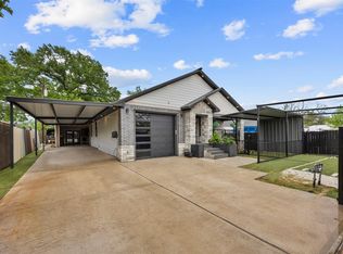 10430 Caxton St, Houston, TX 77016