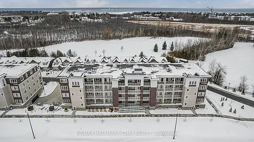 5 Spooner Cres #210 Photo 1