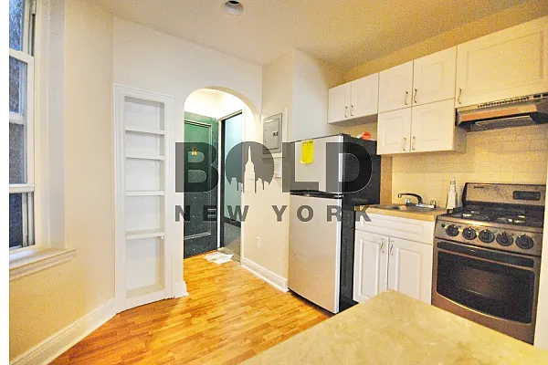 Rented by Bold New York | media 46