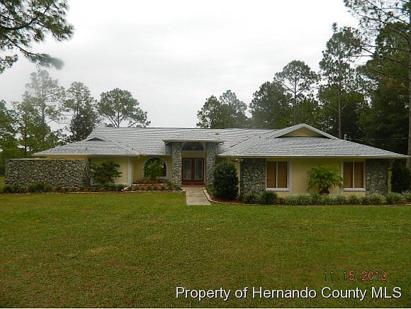 1st image of 21011 Longacre Dr