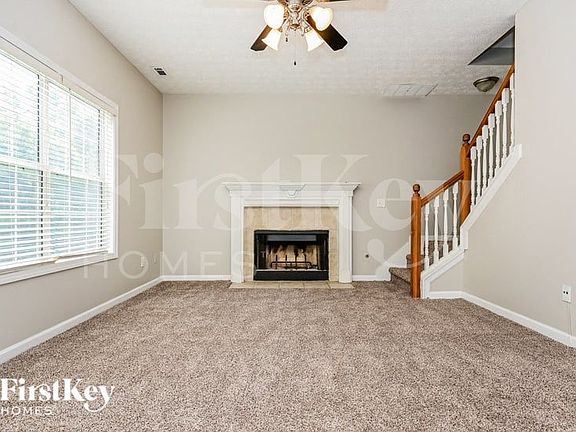 2nd image of 7614 Crestwicke Crossing Dr