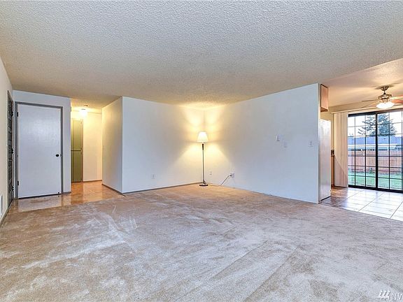 5th image of 4516 132nd Pl NE