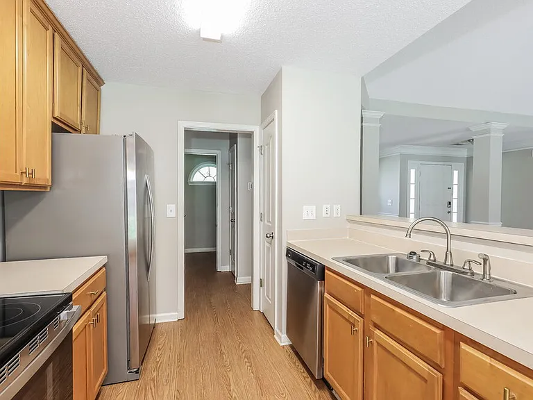 468 Haven Ridge Dr — Photo 9