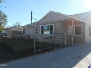 44226 2nd St E, Lancaster, CA 93535