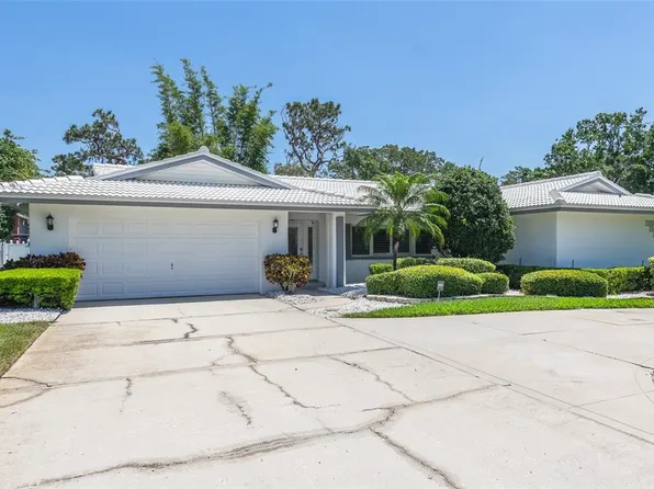 8515 Merrimoor Blvd, Seminole, FL 33777
