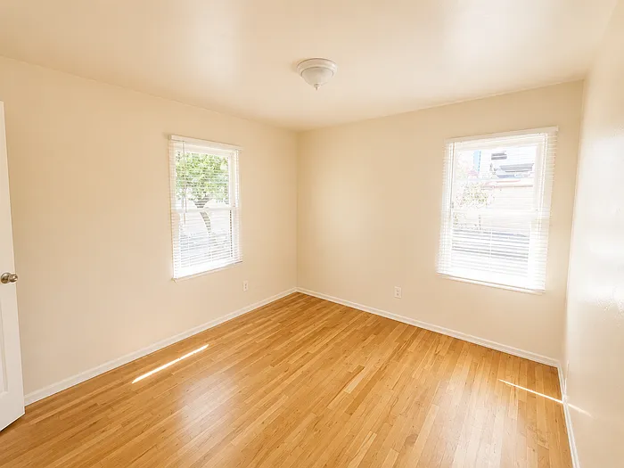 2628 Juan St #2628 — Photo 8