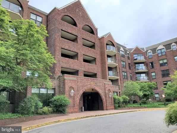 2100 Lee Hwy APT 447, Arlington, VA 22201