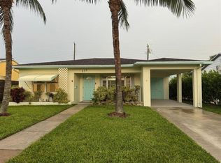 233 E 24th St, Riviera Beach, FL 33404