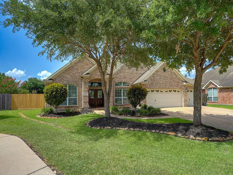 6703 Forsythe Ln — Photo 40