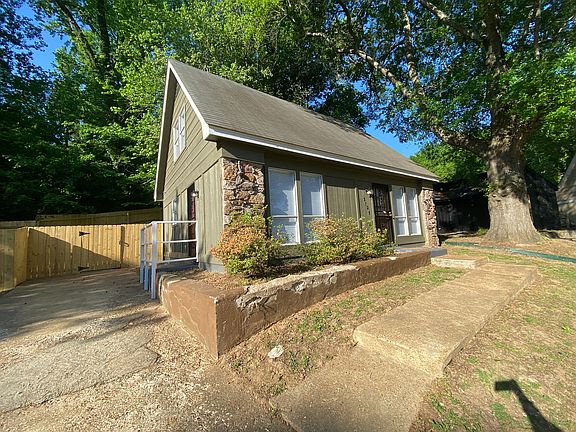 5th image of 3125 Chandler St