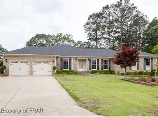 5628 Sheraton Dr, Fayetteville, NC 28303