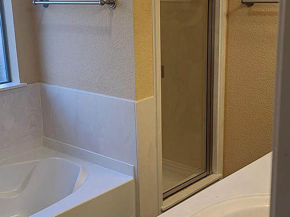 2nd image of 6825 Terbet Ct