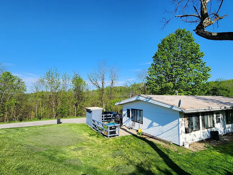 201 Woods Edge Ln — Photo 20