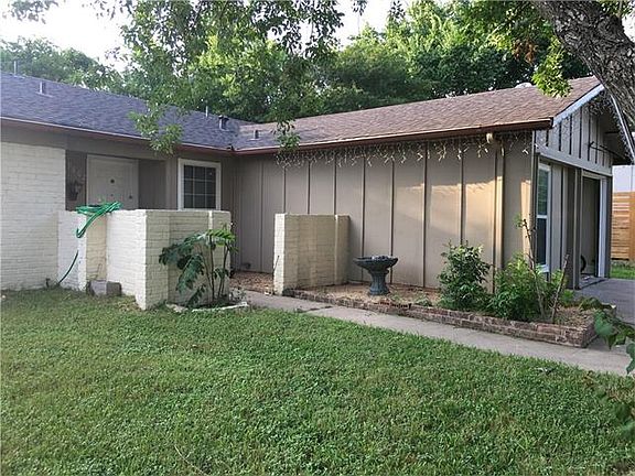 3rd image of 9802 Dallum Dr