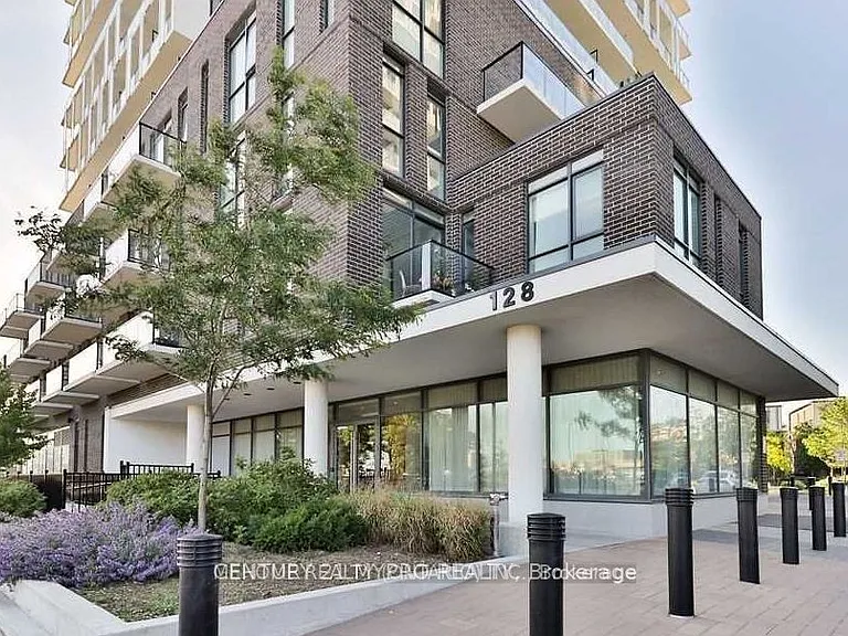 128 Fairview Mall Dr #1402 — Photo 1