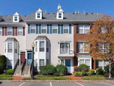 5 Redwood St, Jersey City, NJ, 07305